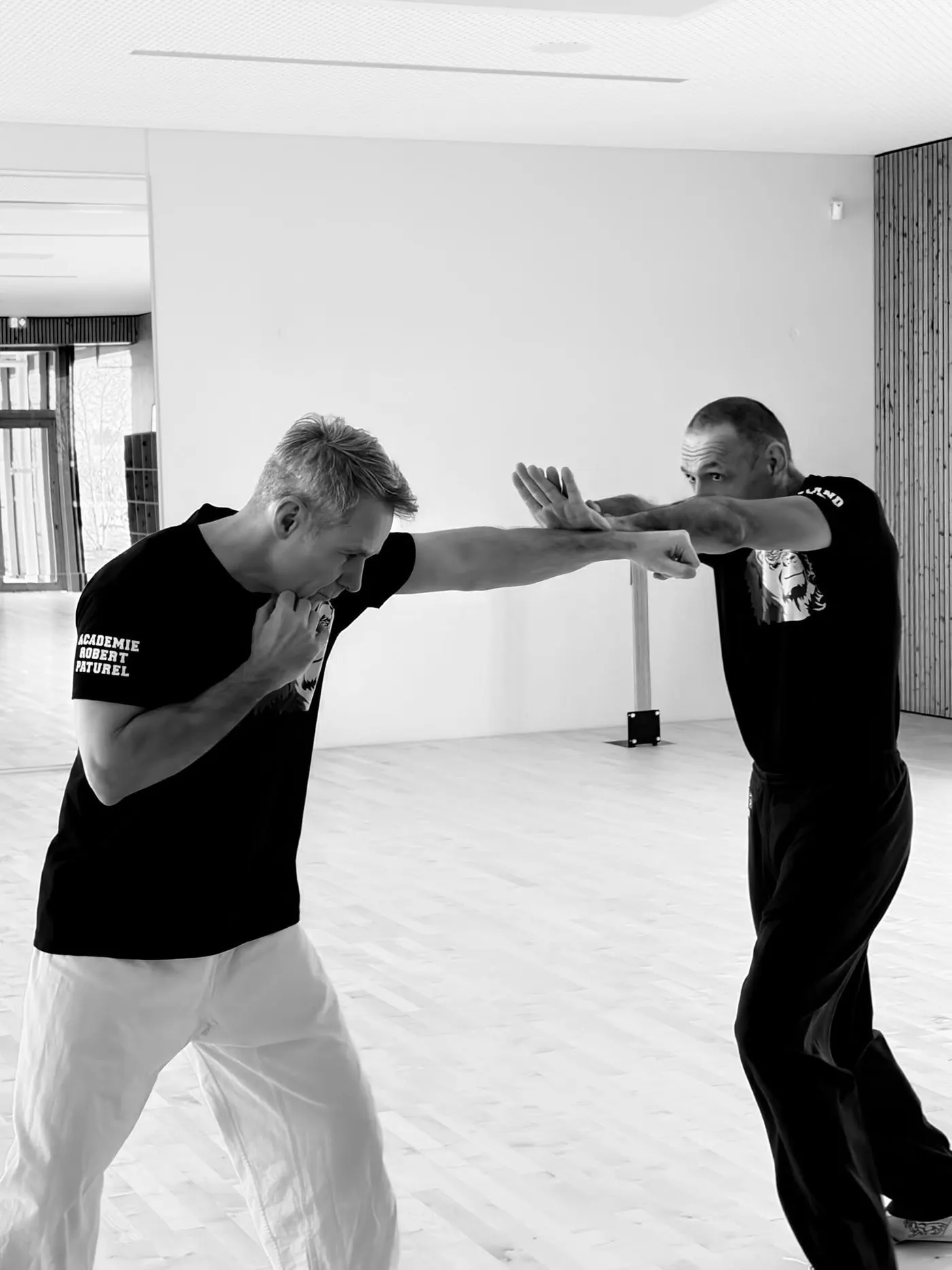 Blocage et contre en percussion
